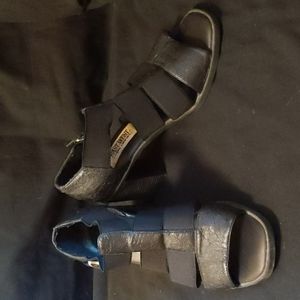 4/$20 | East West Black Sandals with Chunk Heel